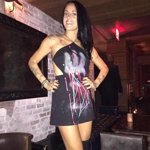 Meet your Posher, Alexandra